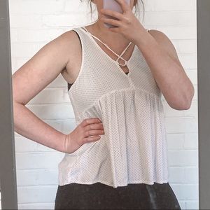 American Eagle white flowy tank top with cute black dots.